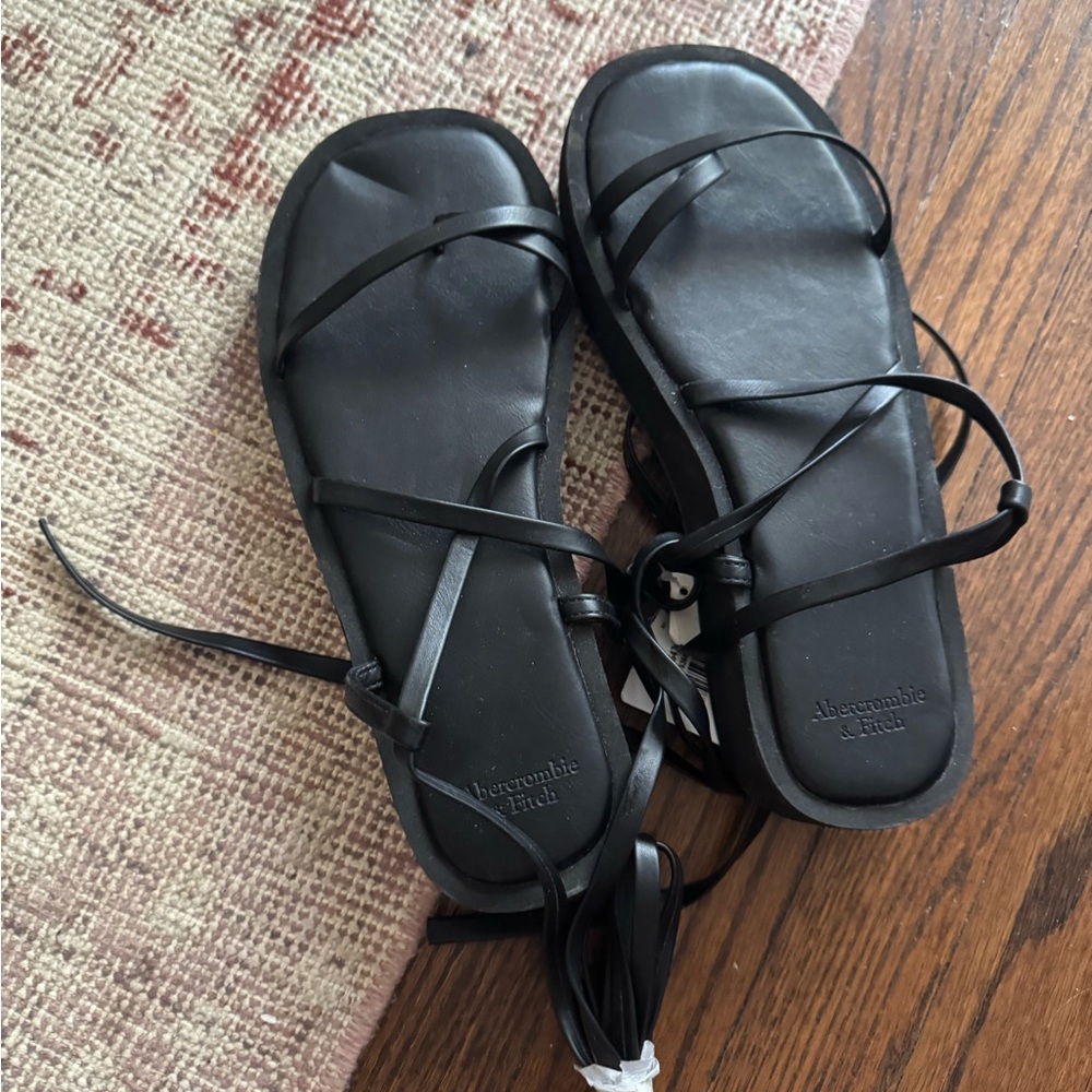 Abercrombie & Fitch Black Strappy Sandals